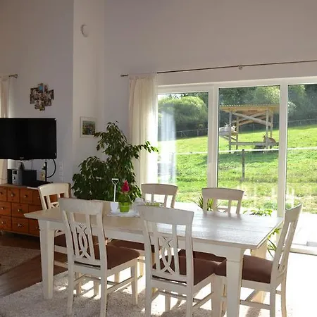 Bungalow Ooser Talchen 盖罗尔施泰因