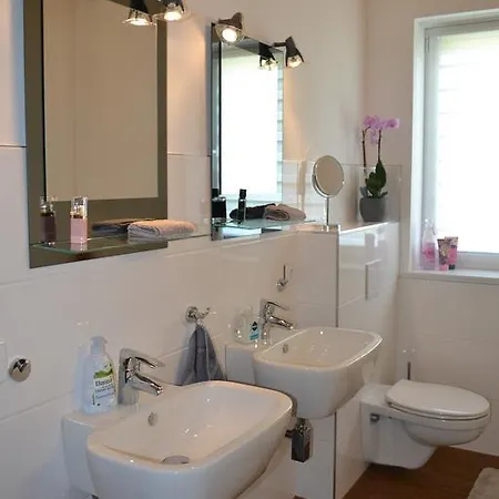 Bungalow Ooser Talchen 盖罗尔施泰因